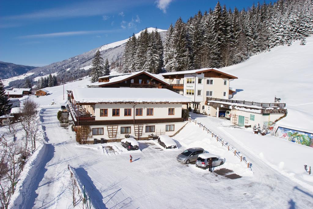 Jugend- Und Familienhotel Venedigerhof Neukirchen am Grossvenediger Ngoại thất bức ảnh