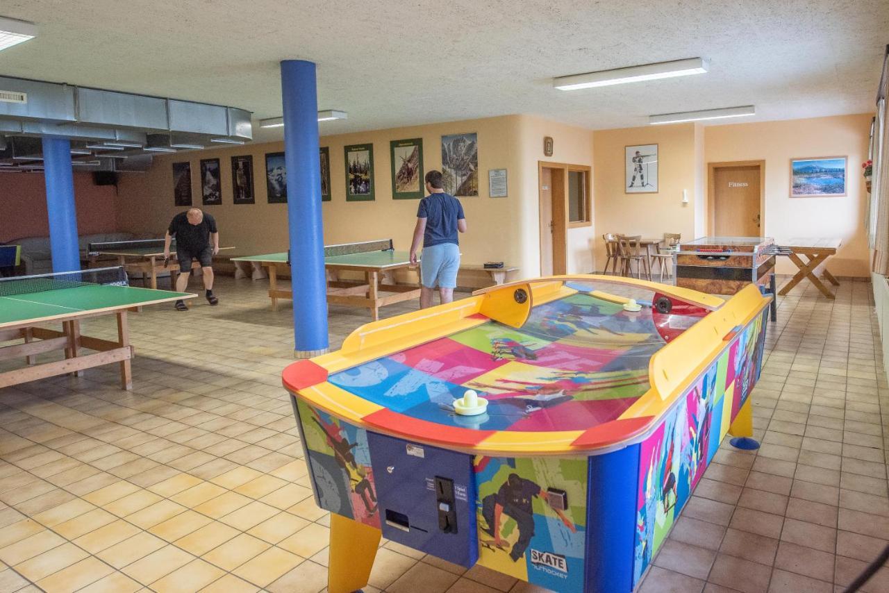 Jugend- Und Familienhotel Venedigerhof Neukirchen am Grossvenediger Ngoại thất bức ảnh