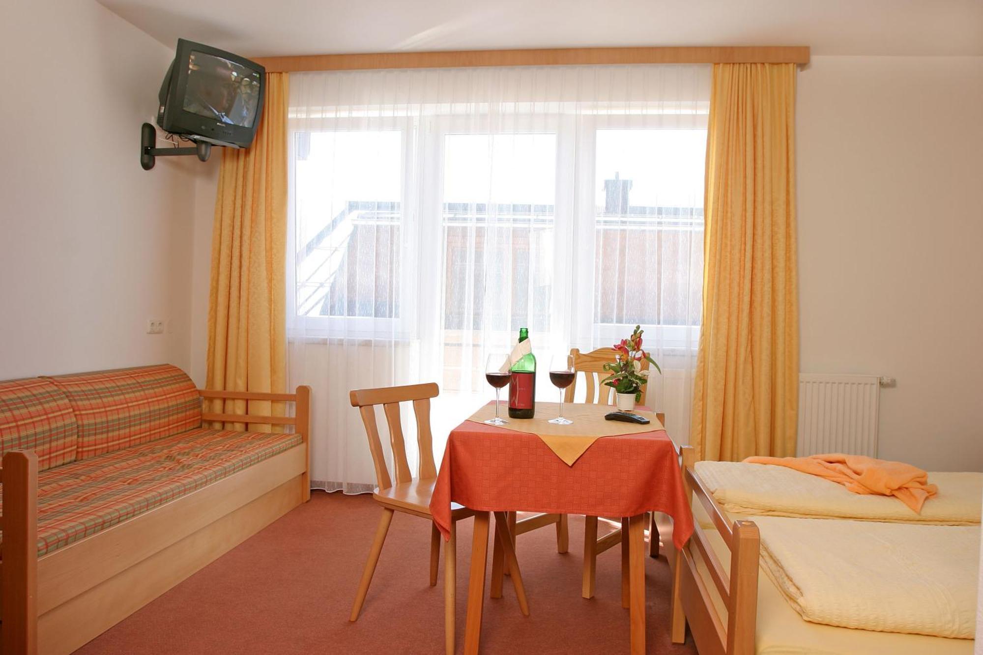 Jugend- Und Familienhotel Venedigerhof Neukirchen am Grossvenediger Ngoại thất bức ảnh